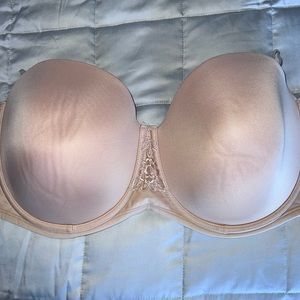 Vanity Fair nude strapless bra